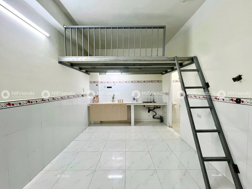 Cho thuê phòng trọ 30m² tại Mã Lò, Tân Phú - Sẵn gác lửng, bếp, WC