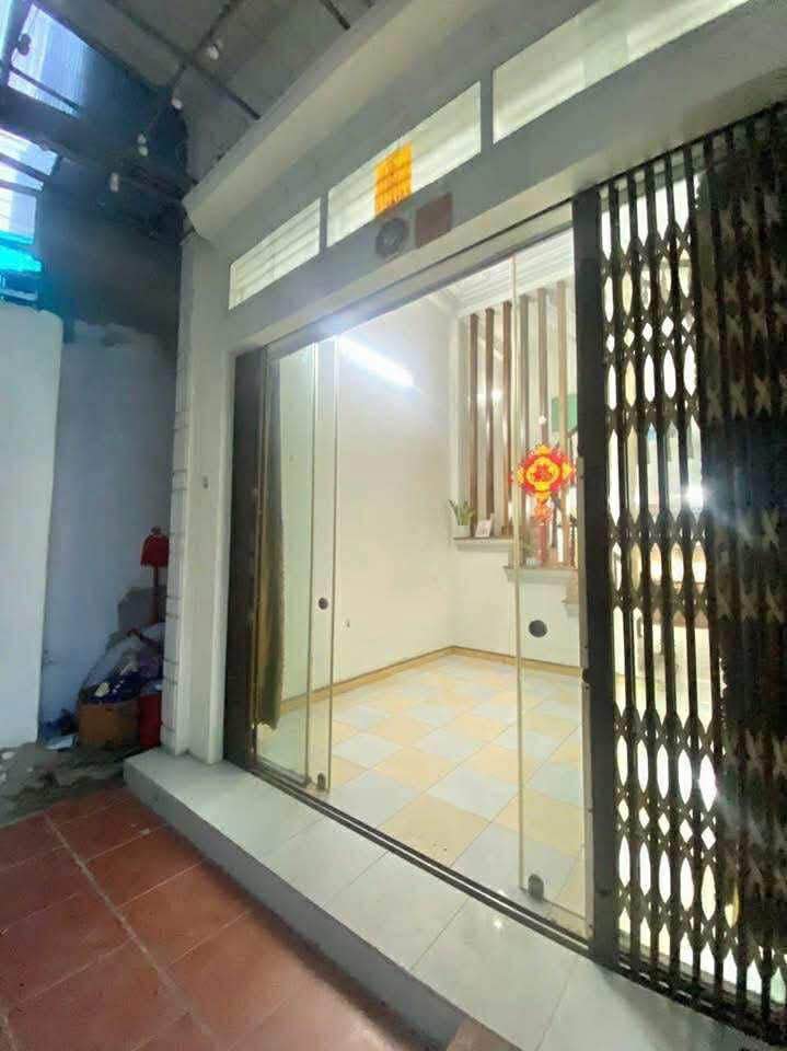 Nhà 2.5 Tầng Đường 19/5, Nam Định - 1.52 Tỷ, Hướng Tây Nam