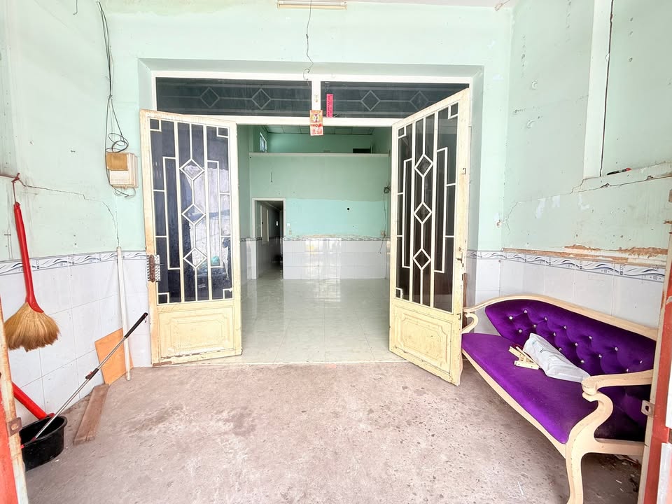 Nhà nguyên căn Huỳnh Tấn Phát, Nhà Bè - 48m² - Giá 4.5 triệu/tháng