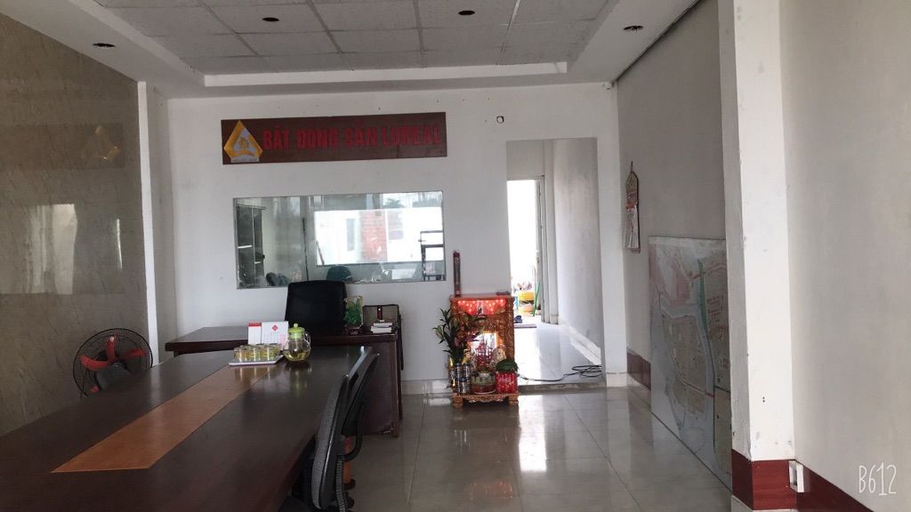 Nhà Mặt Tiền Lê Văn Hiến 125m² - Kinh Doanh Sầm Uất, 2 Phút Ra Biển Đà Nẵng