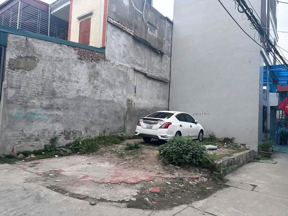 Bán Đất Lô Góc Trần Lãm, Thái Bình 43m² - Ngõ Oto Thông