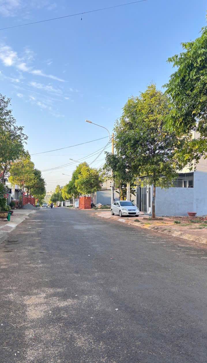 Đất Nền Mặt Tiền Ngô Sỹ Liên, BMT - 95m², Sổ Đỏ Full Thổ Cư