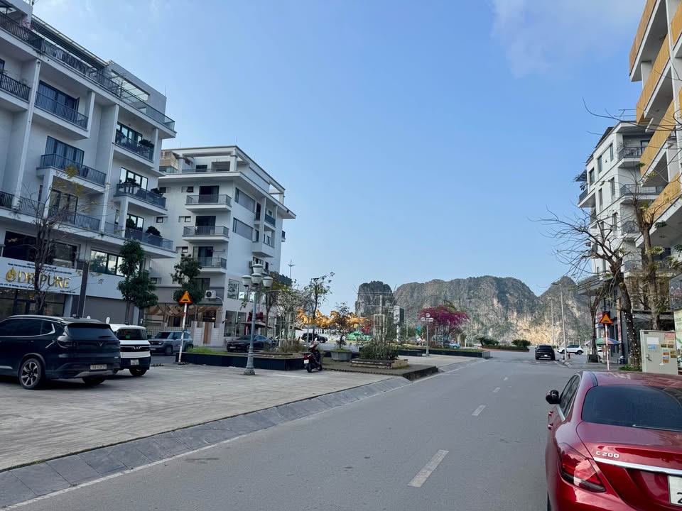 Shophouse Monbay Hải Phúc 120m² - Kinh doanh/Ở, Full Nội Thất, Thang Máy