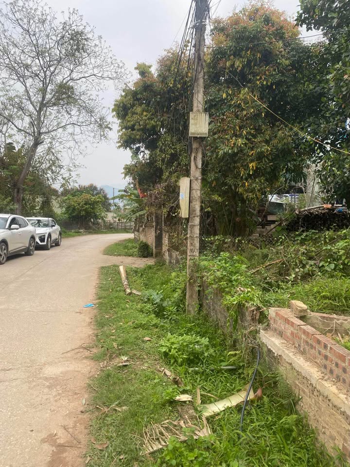 Bán đất Phường Đề Thám, TP Cao Bằng 100m² - Sổ đỏ sẵn sàng