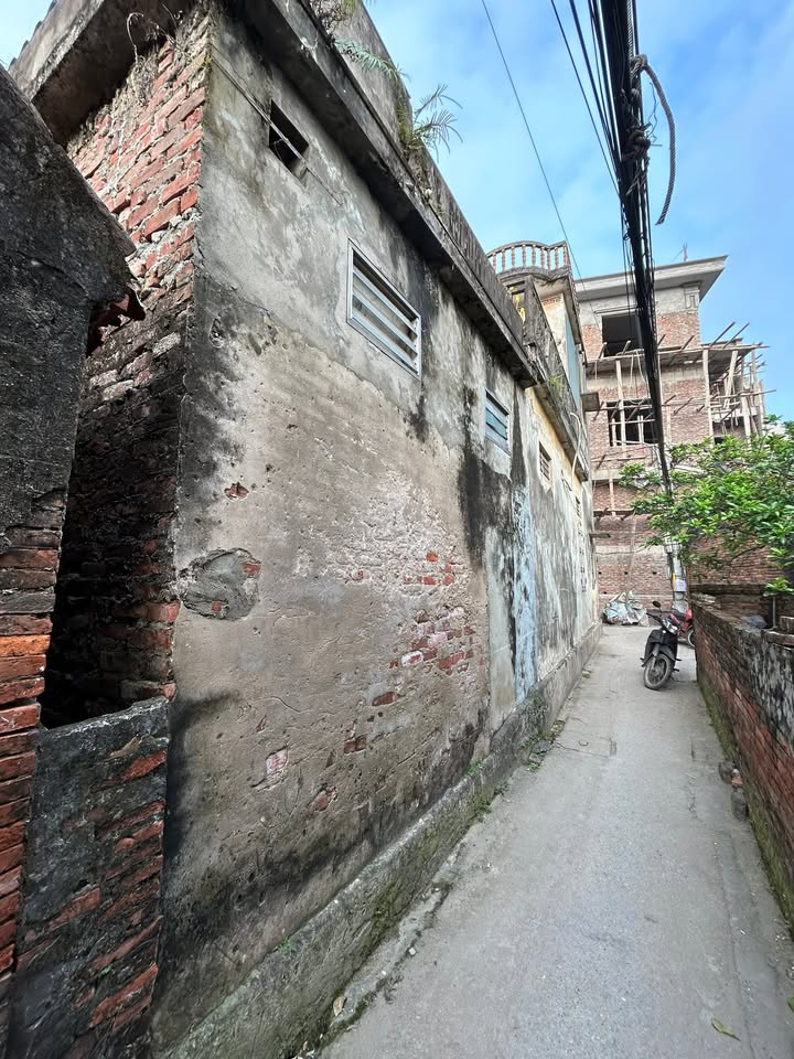 Bán Đất Cao Trung Hoài Đức 40m², Sổ Đỏ Sẵn Sàng - Giá 3.x Tỷ