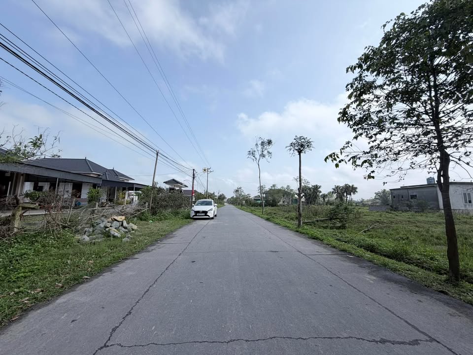 Đất nền Thạch Xuân 150m² - Trục chính kinh doanh, gần trường học