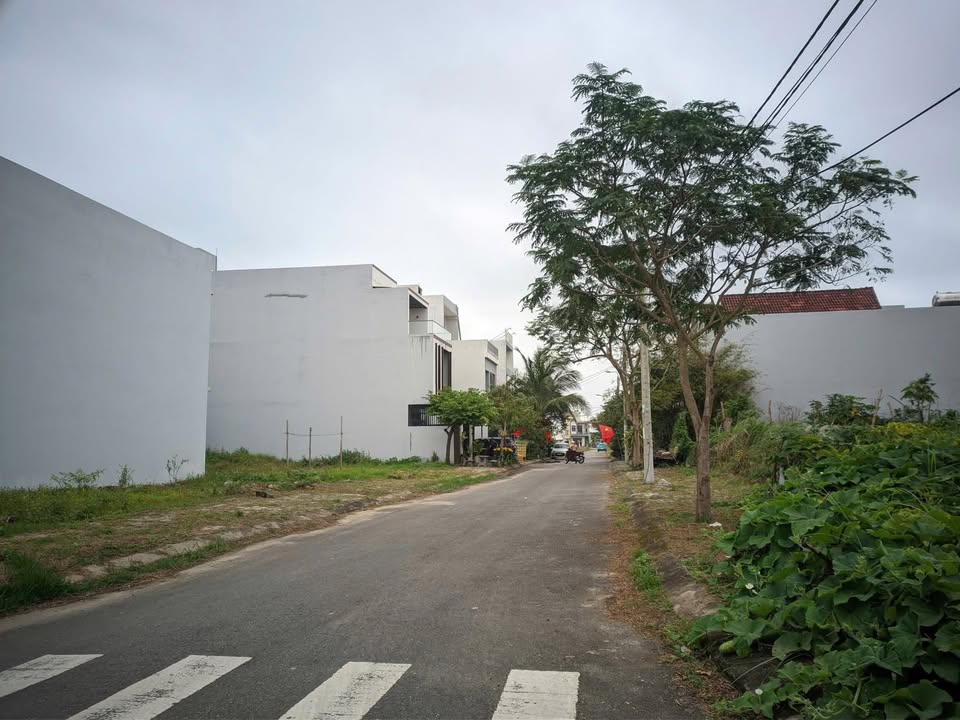 Bán Đất Đông Hải 5 Ngũ Hành Sơn 180m² - Sổ Hồng Sẵn Sàng