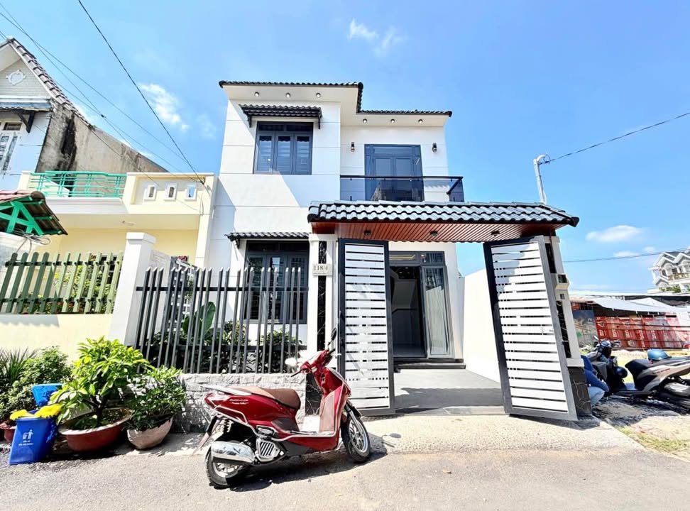 Nhà Mặt Tiền 96m² Đường Tân Thắng, Tân Phú - Giá 7.4 Tỷ, Oto Vào Tận Nơi