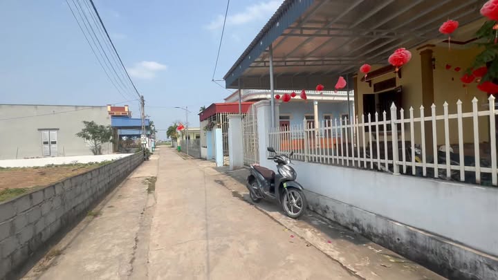 Bán Đất Lô Góc 420m² Xã Giao Xuân, Giao Thủy - 2 Mặt Tiền, Giá 2 Tỷ