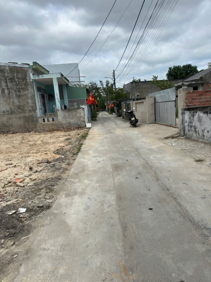 Đất Nền 367m² Ngũ Hành Sơn - Ngang 10.5m, Sổ Hồng Riêng, 2 Lô Liền Kề