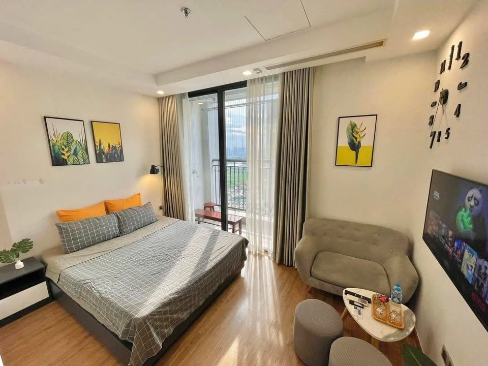 Studio Vinhomes Green Bay 28m² - Giá Rẻ Giật Mình Chỉ Từ 2.x Tỷ