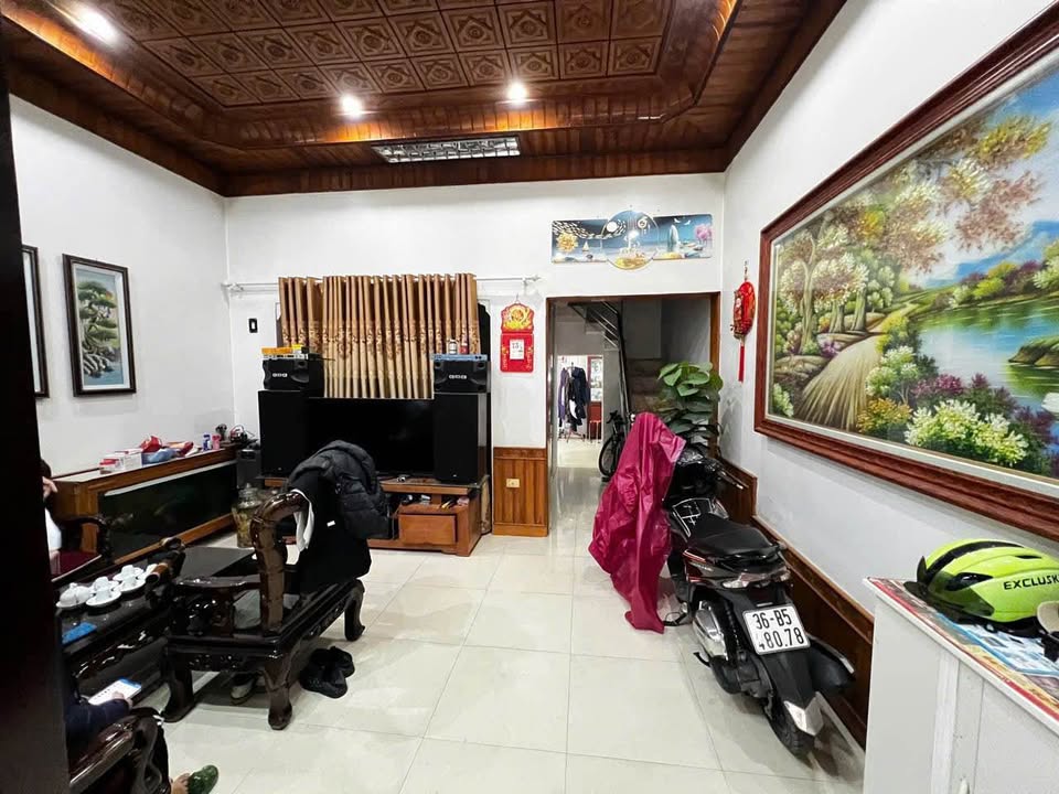 Nhà 2 Tầng Trần Cao Vân 53m² - Kinh doanh/Ở, Giá 4.x Tỷ