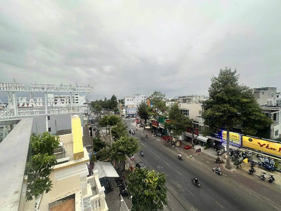 Nhà Mặt Tiền Trần Hưng Đạo Phan Thiết - 92.9m², 5 Tầng Kinh Doanh Đắc Địa