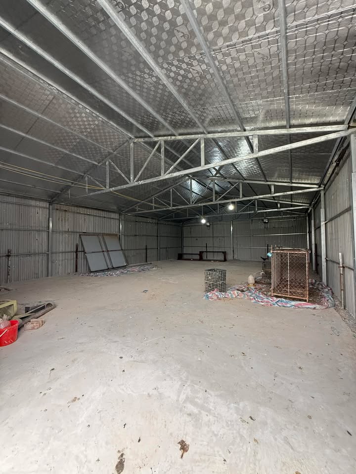 Cho thuê kho 150m² giáp KĐT Thanh Hà - Ô tô tải đỗ cửa, giá 6 triệu/tháng