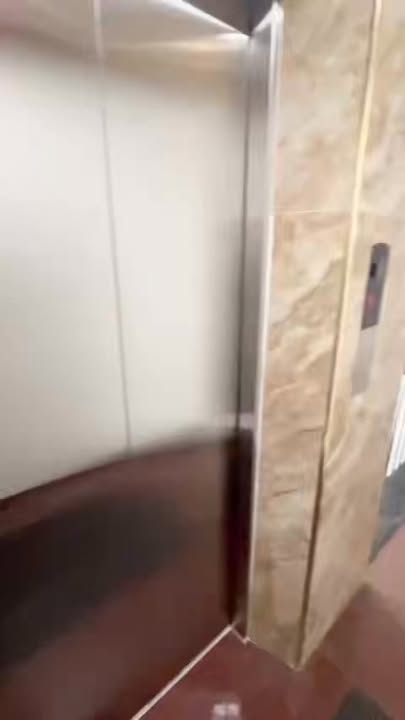 Cho thuê căn hộ 35m² Hồng Tiến, Long Biên - Bếp riêng, xe máy ô tô thoải mái