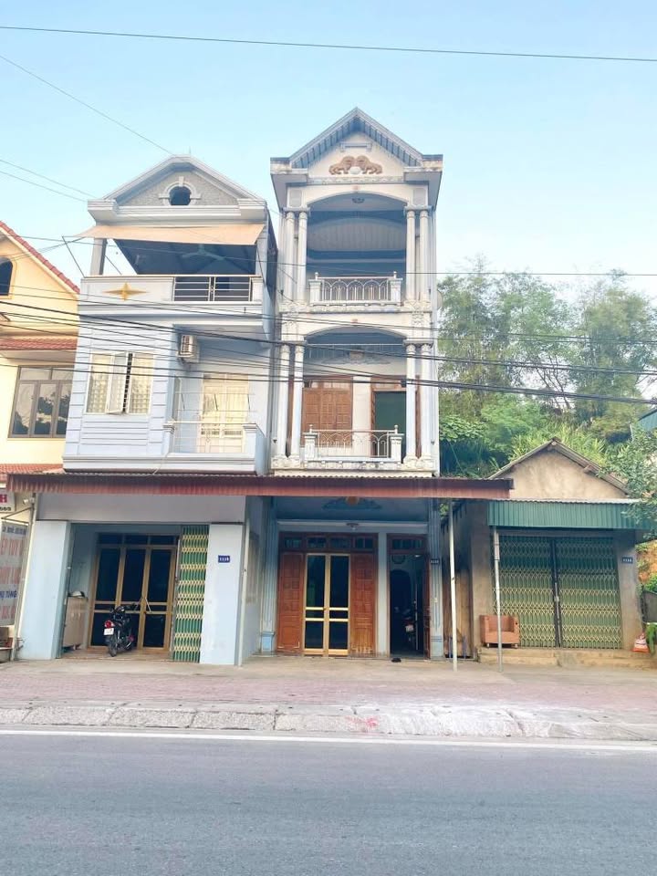 Nhà riêng Đường Đại Đồng Yên Bình 95m² 3 tỷ - Sẵn sàng ở ngay