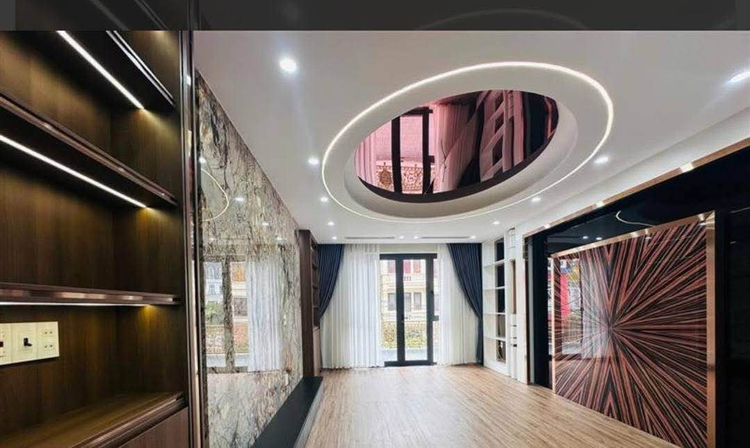 Nhà Mặt Tiền Đào Nhuận, Lê Chân, HP - 5 Tầng Sang Trọng, 89m², 15.5 Tỷ