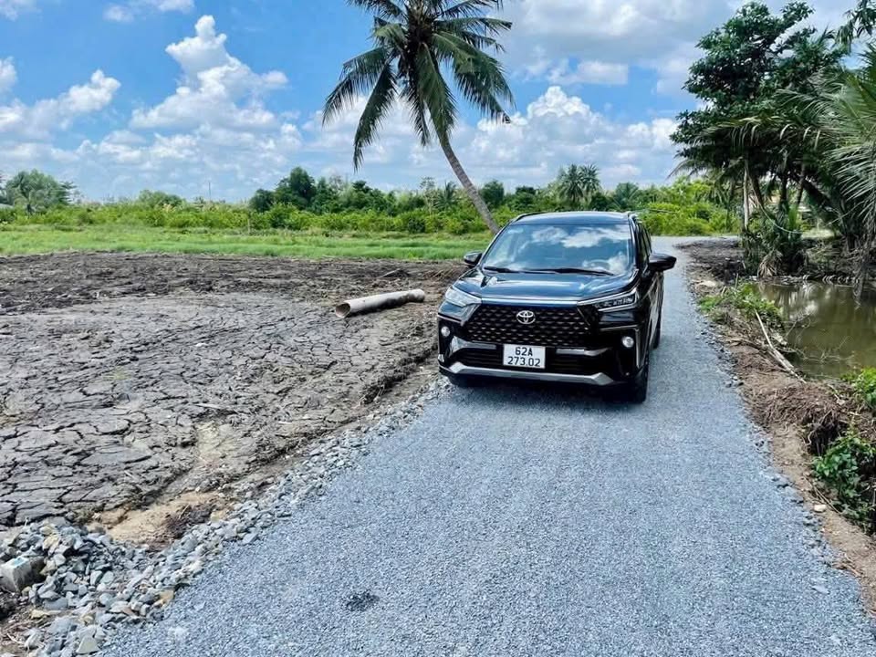 Đất Vườn Nghỉ Dưỡng 800m² Gần TL 816, Bến Lức - Sổ Hồng Sẵn Sàng