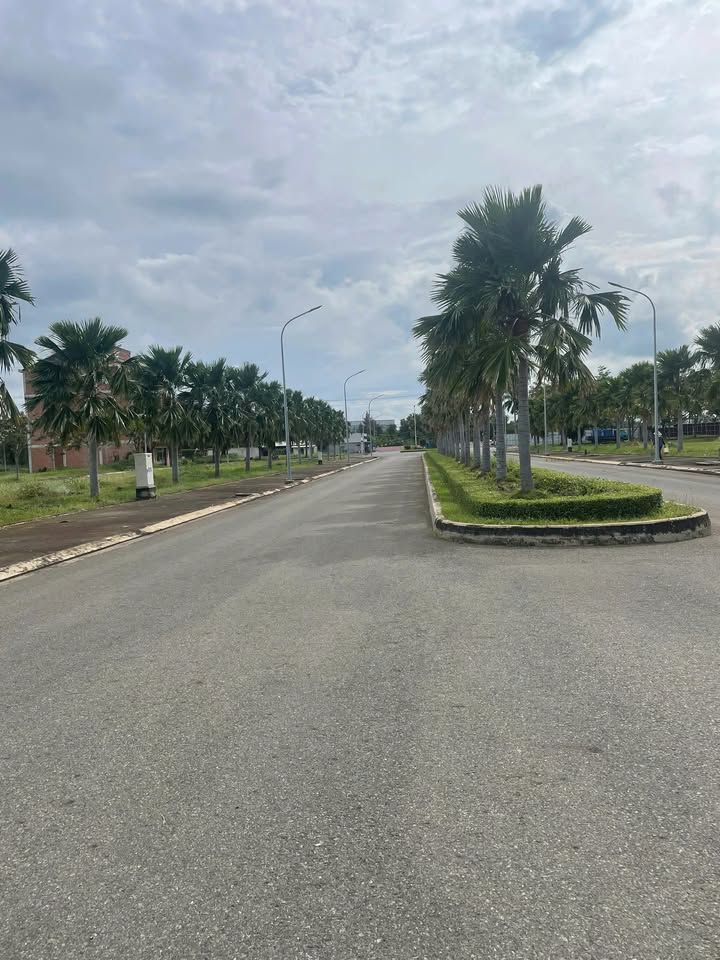 Đất nền biệt thự ven sông Marine, Vũng Tàu - 100m² giá 2.4 tỷ