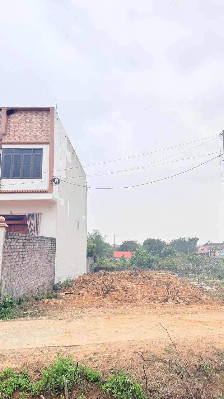 Đất Vườn Trung Hậu 227m² Giá 1.1 Tỷ - Sổ Đỏ Rõ Ràng