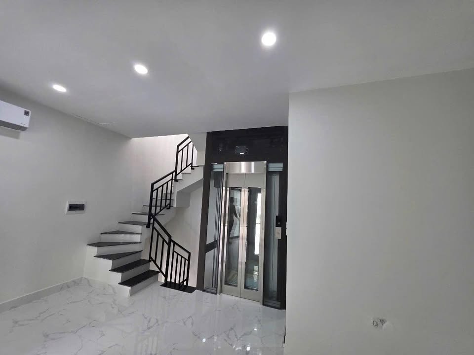 Liền kề Vinhomes Ocean Park 60m² 25 triệu - Sẵn sàng ở ngay