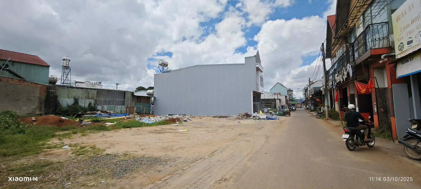 Đất nền Măng Đen - Mặt tiền chợ - 150m² - Sổ đỏ lâu dài