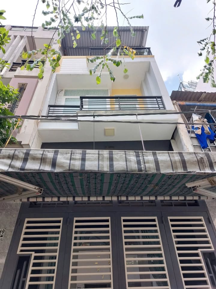 Nhà Hẻm Xe Hơi Ông Ích Khiêm, Q11 - 46.3m² Giá 7.8 Tỷ