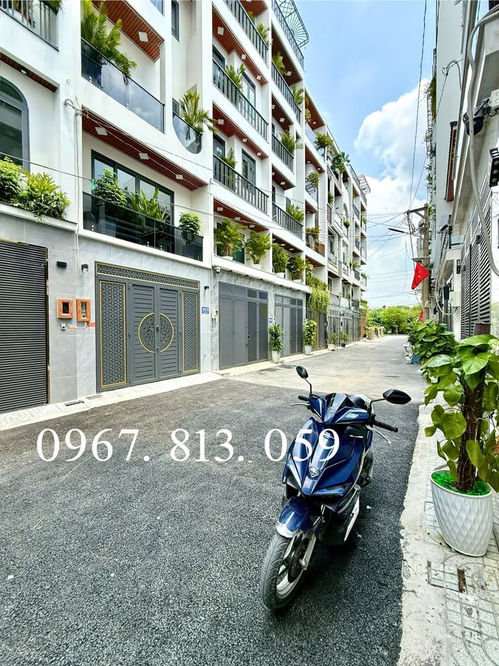 Nhà Phố 56m² Quận 12 - 5 Tầng, Gara Ô Tô, Sổ Hồng Riêng