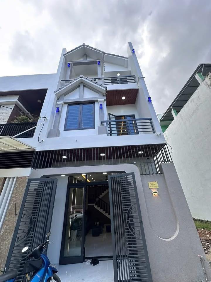 Nhà 3 Tầng Mặt Tiền Tôn Thất Dương Kỵ, Hòa Xuân - 100m², 8.5 Tỷ