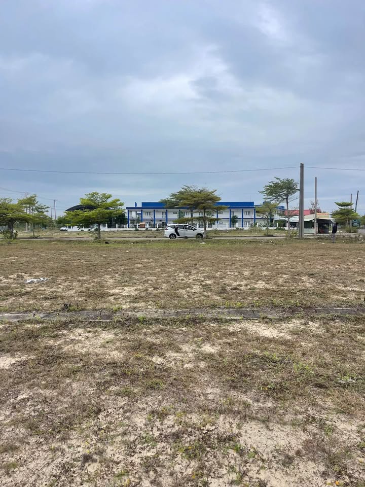 Đất nền 125m² Điện Ngọc - Gần Cocobay, Sổ đỏ sẵn, 3.5 tỷ