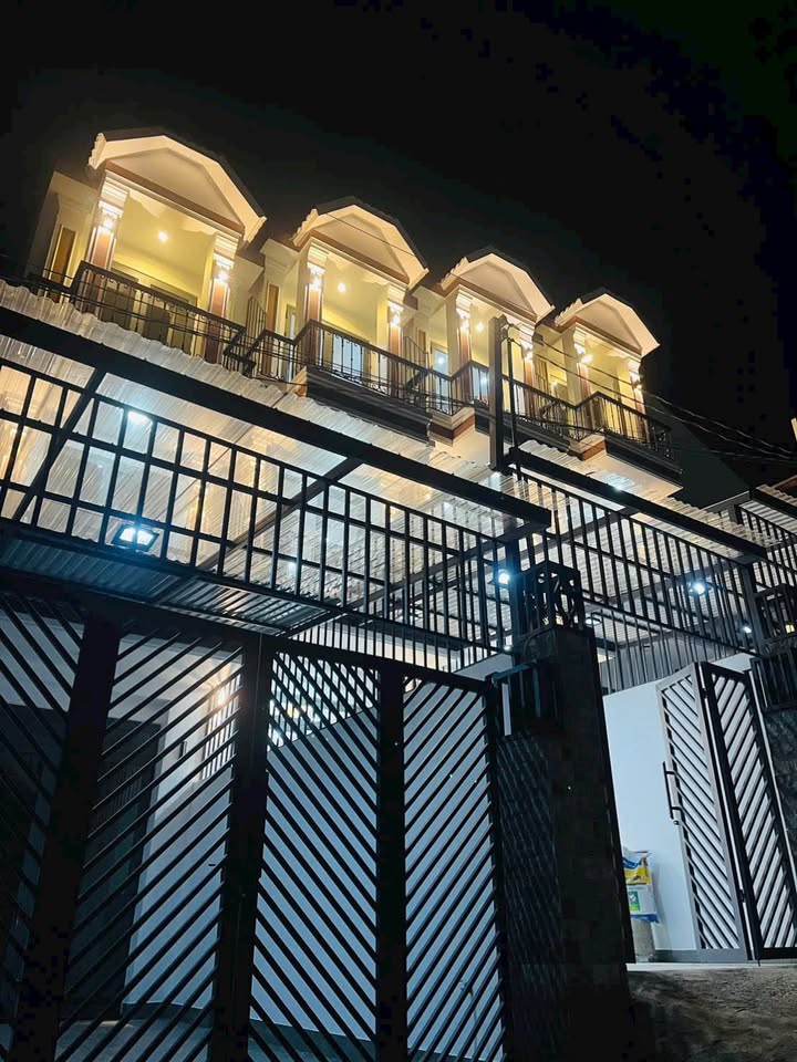 Nhà 3 Lầu 4PN Lý Nam Đế Đà Lạt - View Toàn Cảnh - 4.35 Tỷ