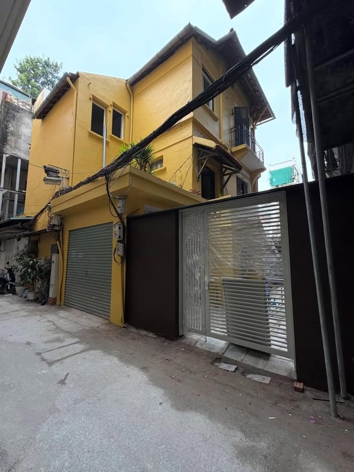 Cho thuê biệt thự Pháp cổ 195m² phố Đặng Thái Thân - Trung tâm Hà Nội