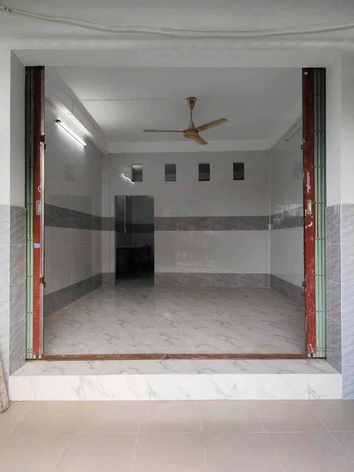 Nhà Trệt Lầu Hẻm 9 Trần Nam Phú, Cái Răng - 2PN Giá 5 Triệu/Tháng