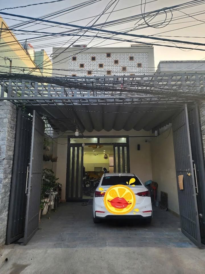 Nhà 100m² Ngô Chí Quốc Thủ Đức - 4PN, Sân Xe Hơi - Giá Mới 6.15 Tỷ