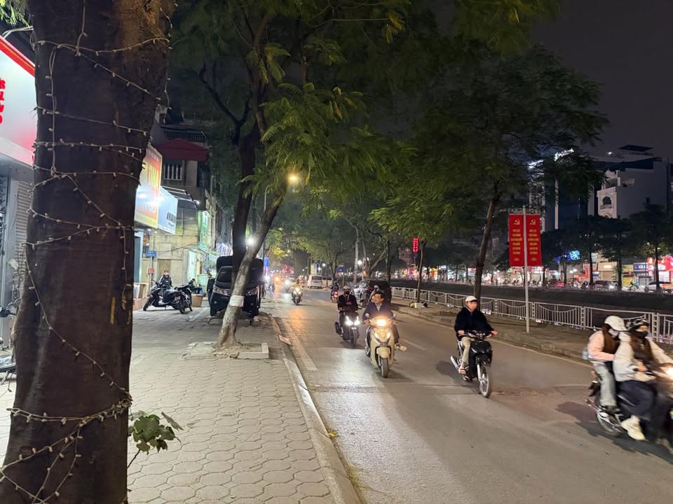 Đất nền Vũ Tông Phan Thanh Xuân 300m² 120 tỷ - Sổ đỏ chính chủ