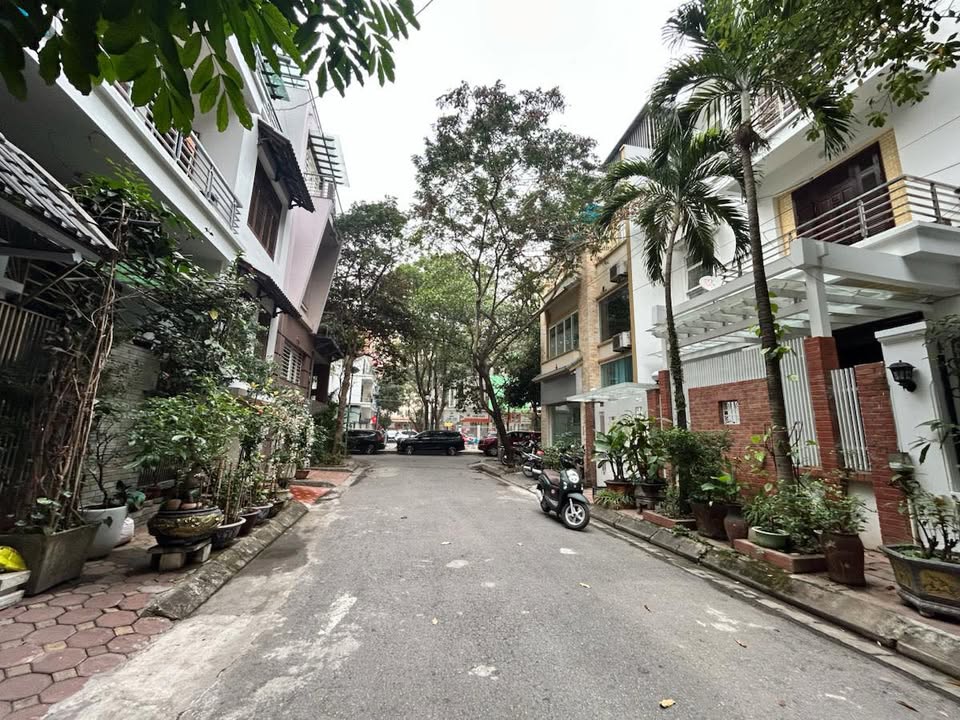 Biệt thự Nguyễn Cơ Thạch Mỹ Đình 96m² - Vị trí đắc địa, 39.5 tỷ