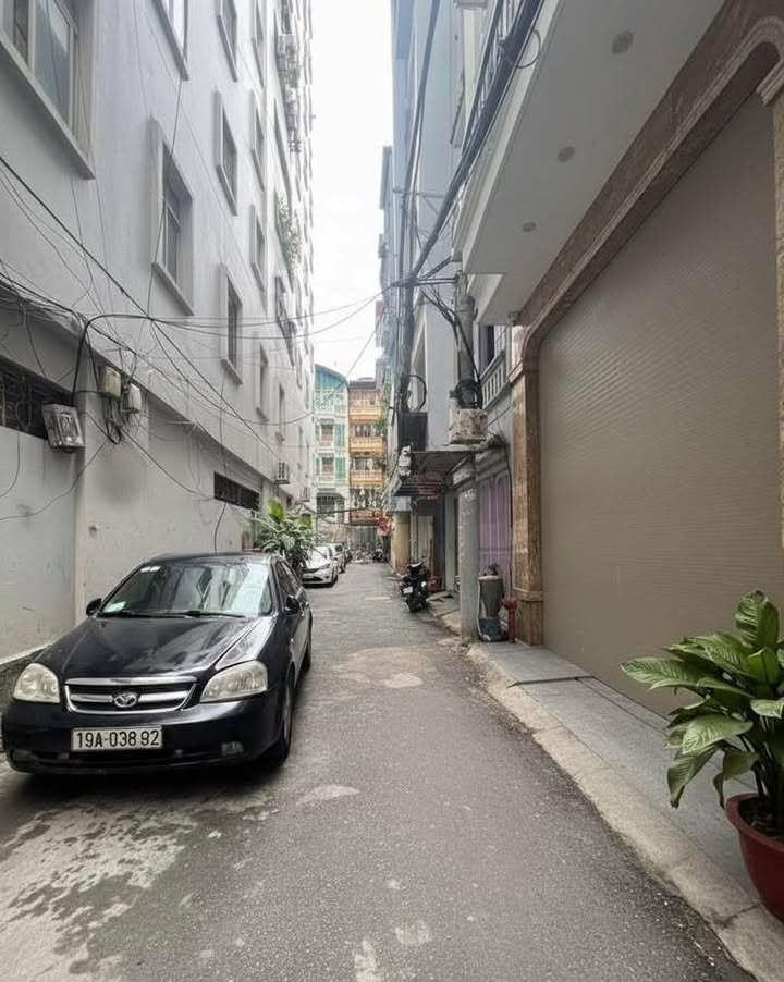 Nhà 90m² Ba Đình - Ô tô tránh, Kinh doanh sầm uất, 33 tỷ