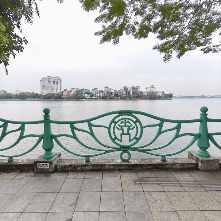 Mặt bằng tầng 1 Quảng An, Tây Hồ 260m² - Sẵn Gym/Yoga/Cafe