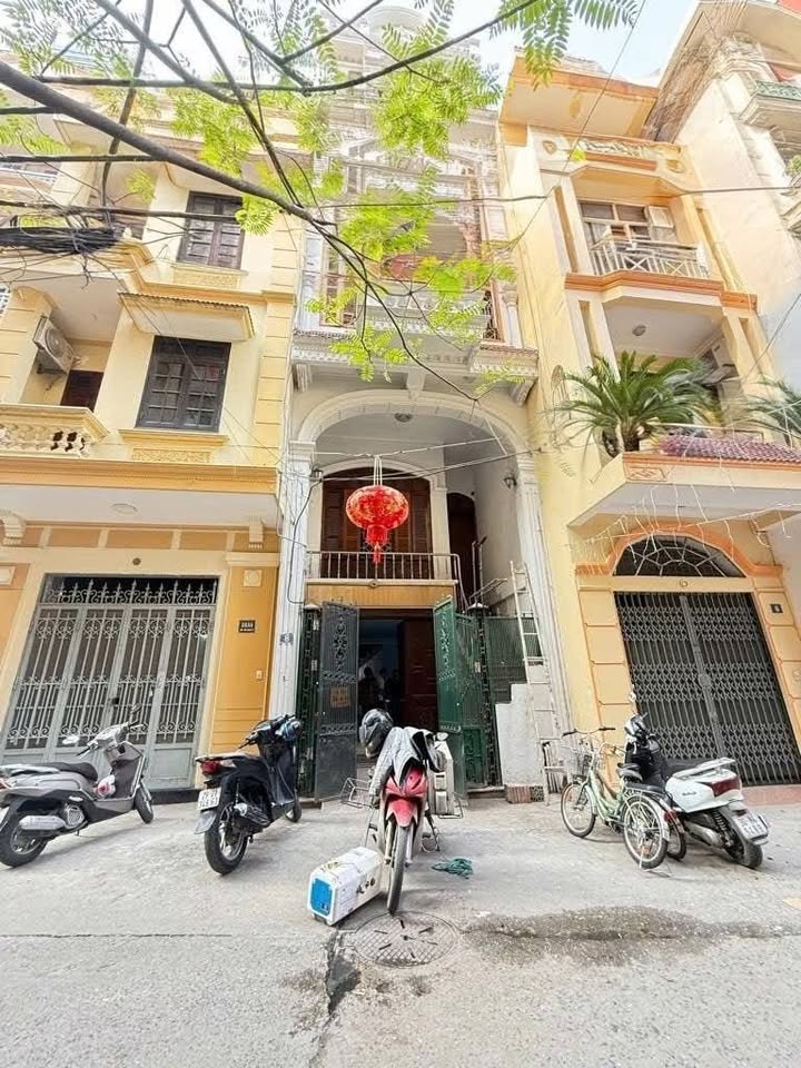 Nhà 65m², 5 tầng MT 4.5m, Kim Mã, Ba Đình - Kinh doanh/Ở tốt