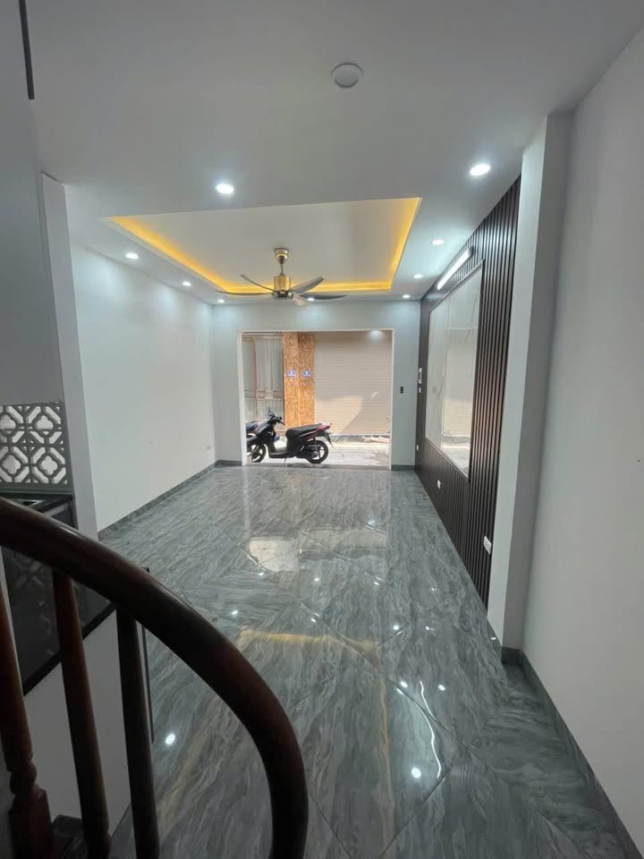 Nhà riêng Vĩnh Hưng Hoàng Mai 42m² 4.25 tỷ - Ô tô vào nhà