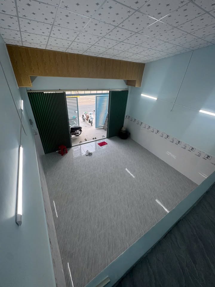 Nhà Mặt Tiền Nguyễn Huệ, Bến Tre - 20 Triệu/Tháng, Kinh Doanh Đa Ngành