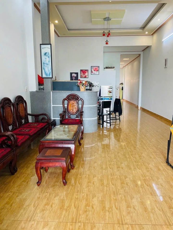 Nhà 117m² Lộc Sơn, Bảo Lộc - Hướng Nam, Ô tô vào nhà, Giá 2.15 tỷ