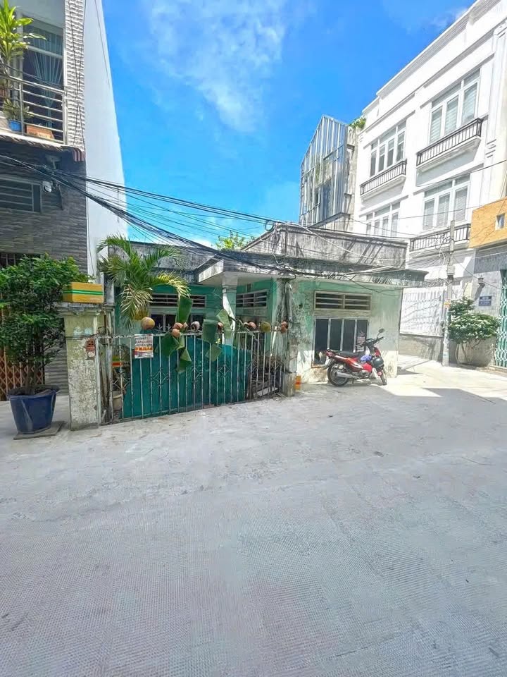 Nhà Cấp 4 Hẻm Xe Hơi Tân Mỹ, Quận 7 - 210m² Giá 9.2 Tỷ