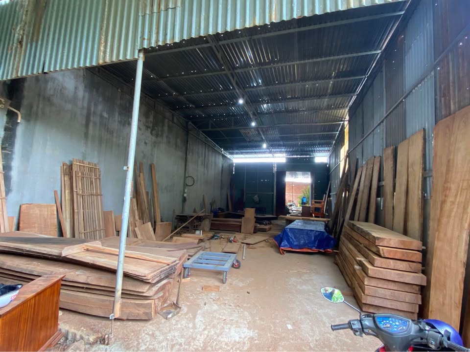Cho thuê kho xưởng Buôn Ma Thuột, Đắk Lắk - Gần Bến xe Nam, 10/3