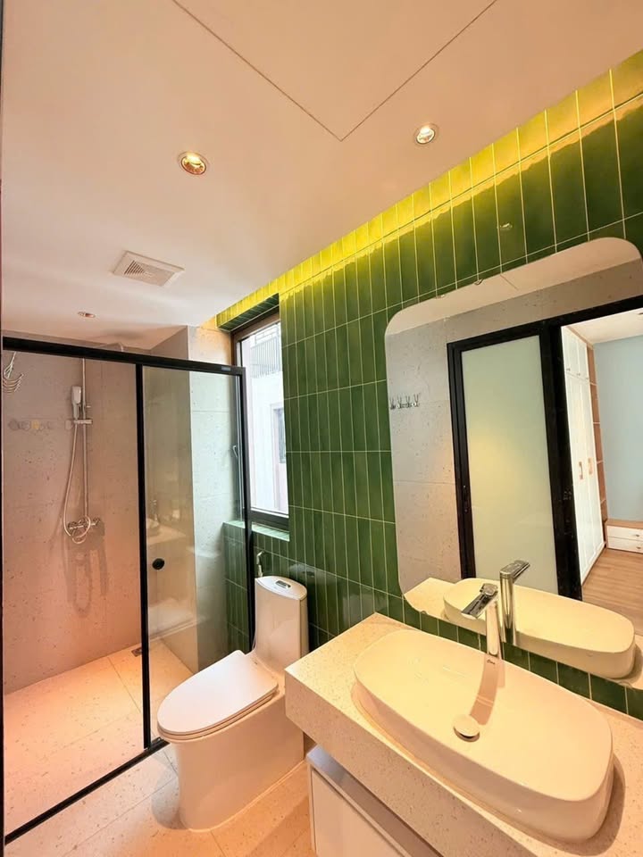 Cho thuê nhà 5 tầng thang máy Vinhomes Ocean Park 3, 119m² - 22.5 triệu/tháng