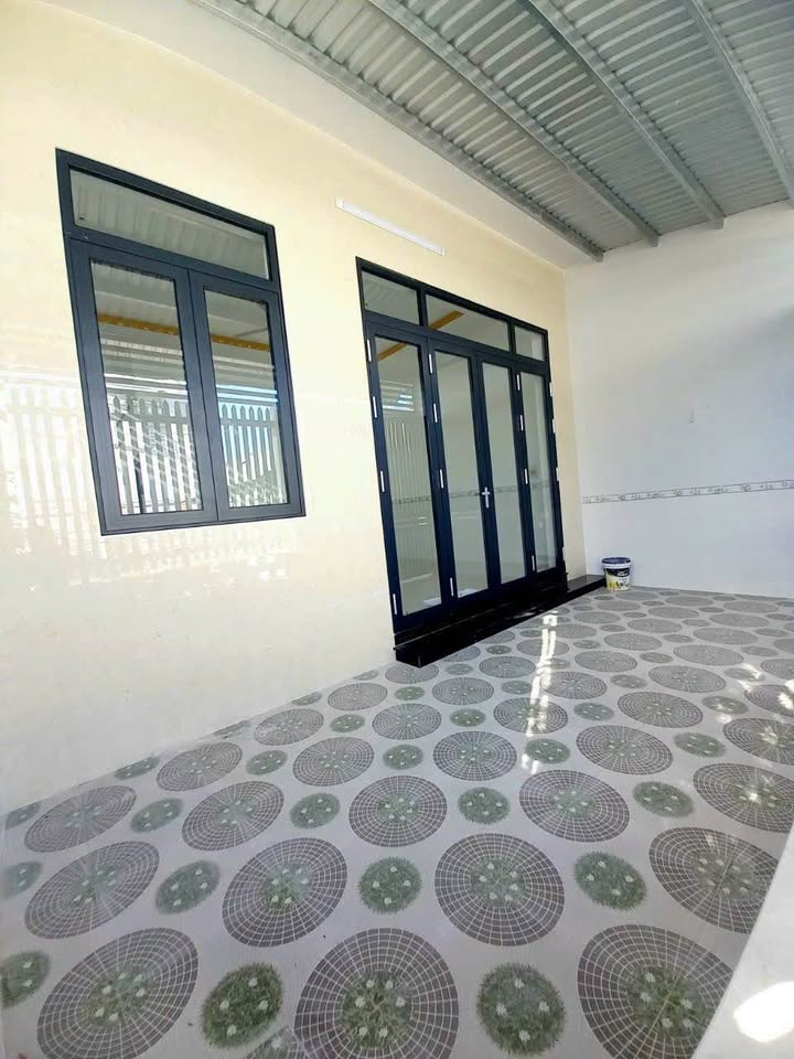 Nhà Trệt 108m² Hẻm 412 CMT8, Cần Thơ - Giá 3.05 Tỷ - Sẵn Sàng Ở Ngay