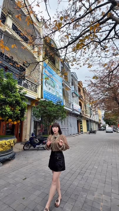 Nhà Lạc Long Quân, Thanh Hóa 60m² - Kinh doanh/Ở tốt, 8 Tỷ