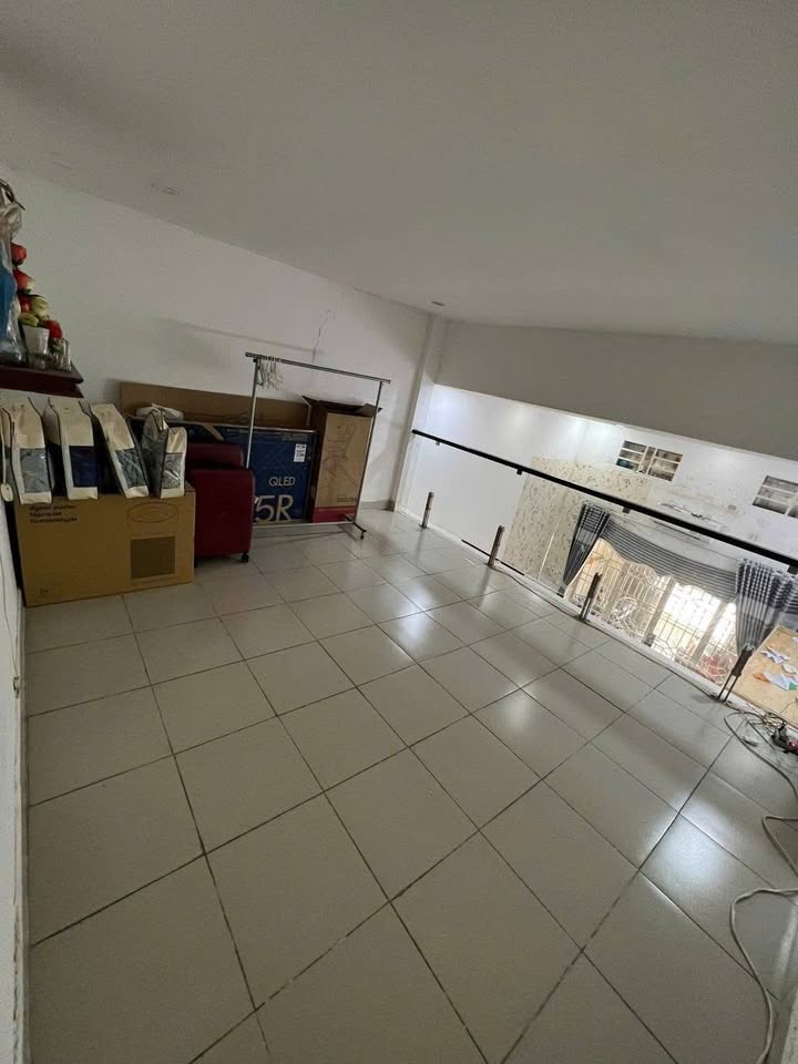 Nhà Đẹp 64m² Thủ Đức - Hẻm 38, 3PN, 2 WC, Giá 4.15 Tỷ TL