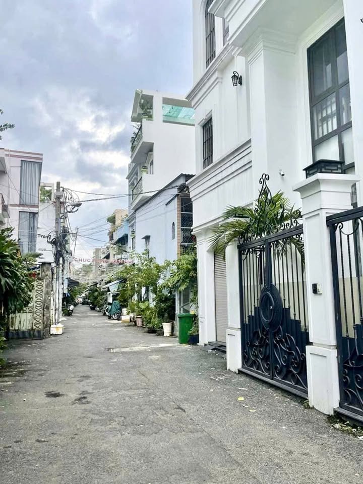 Nhà Mặt Tiền Kinh Doanh Q6 - 73m², 5 Tầng, 13 Tỷ - Sở Hữu Ngay!