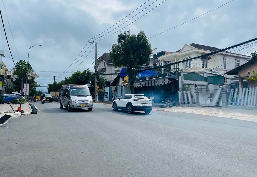 Đất Nghỉ Dưỡng 2 Mặt Tiền Đà Lạt 920m² - Sổ Riêng, Giá 50.6 Tỷ